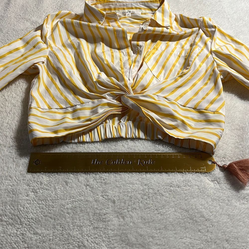 Cropped Button Down Top - image 2